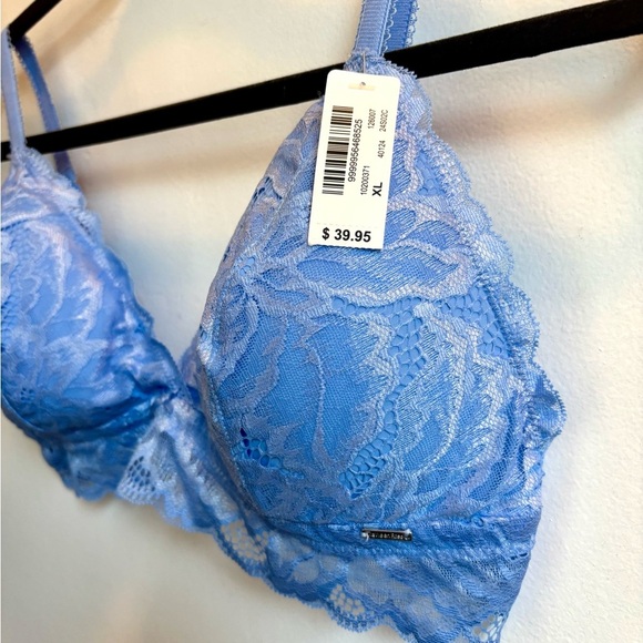 La Vie en Rose Blue Lace Triangle Cup Bralette with Scalloped Trim - Picture 3 of 5